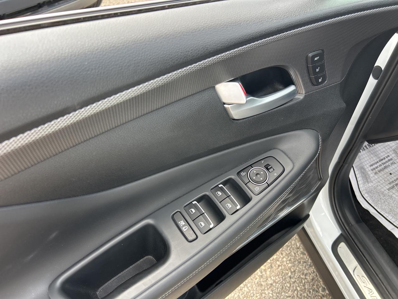 2019 Hyundai Santa Fe LUXURY, CLEAN CARFAX, HEATED/ COOLED LEATHER SEATS - Photo #12