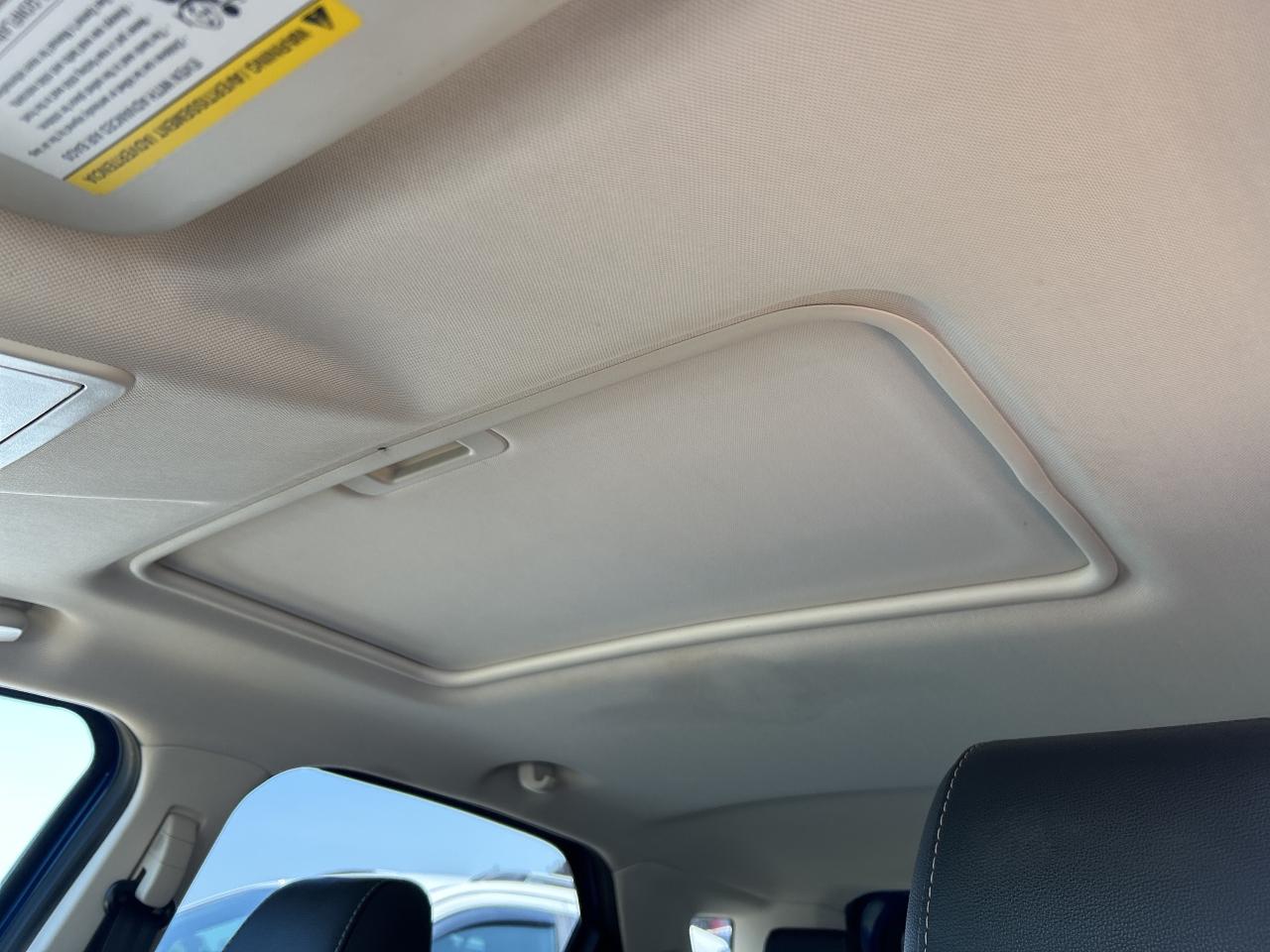 2020 Ford EcoSport TITANIUM, CLEAN CARFAX, LOCAL TRADE, LEATHER! - Photo #15