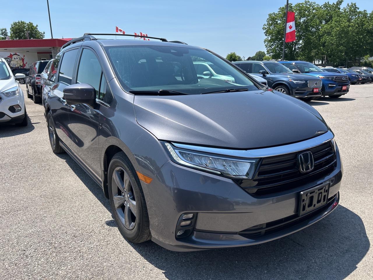2022 Honda Odyssey EX, REMOTE START, POWER SLIDING DOORS, SUNROOF! - Photo #4
