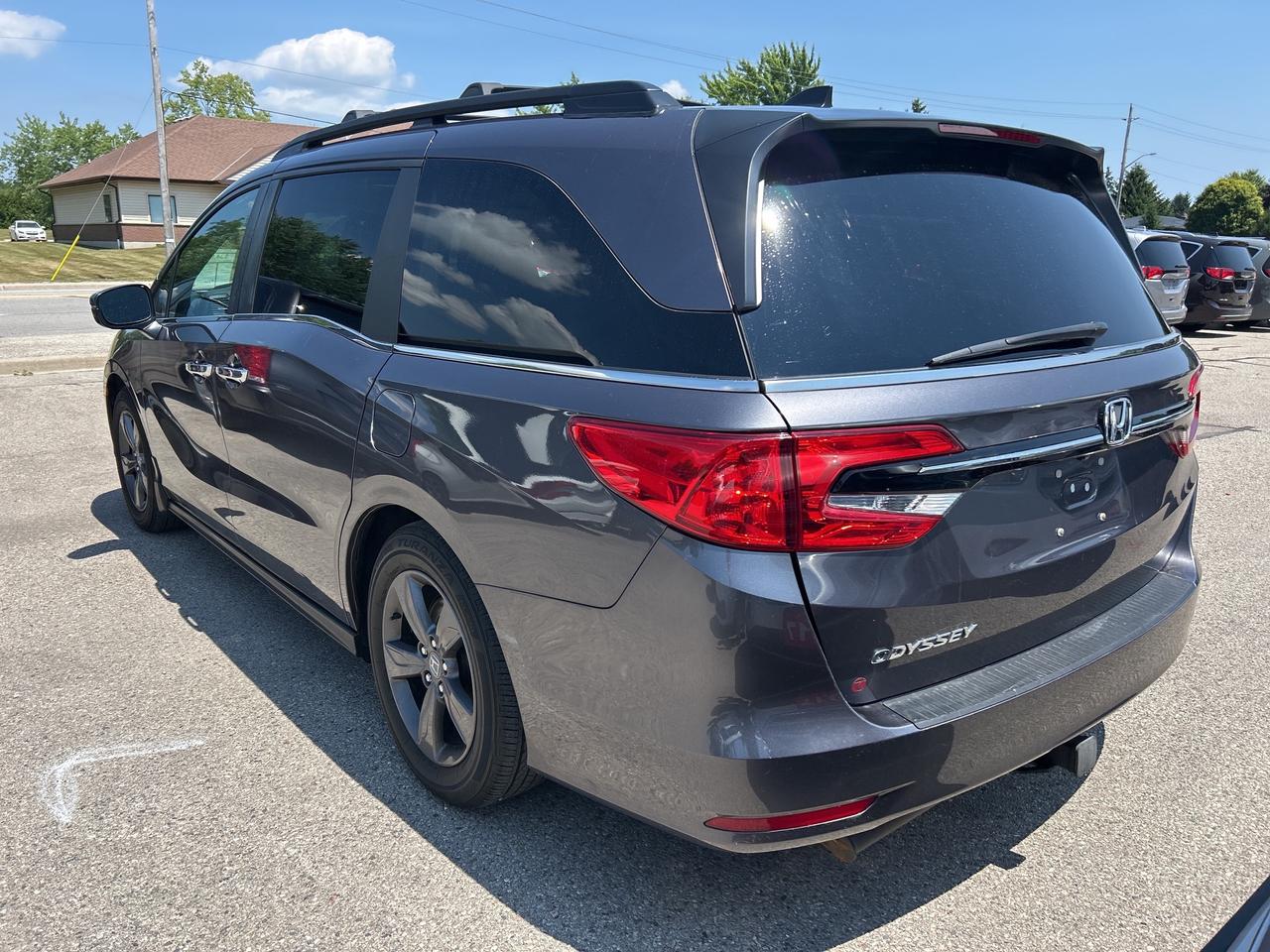 2022 Honda Odyssey EX, 8 PASSENGER, POWER SLIDING DOORS, REMOTE START - Photo #8