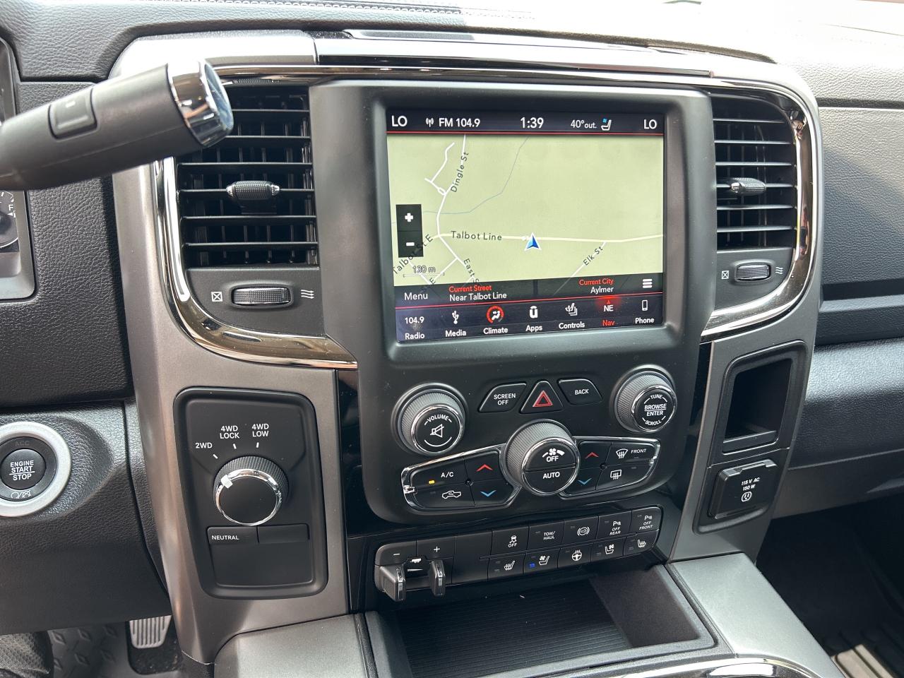 2018 RAM 2500 LARAMIE, DIESEL, CLEAN CARFAX, REMOTE START! - Photo #15