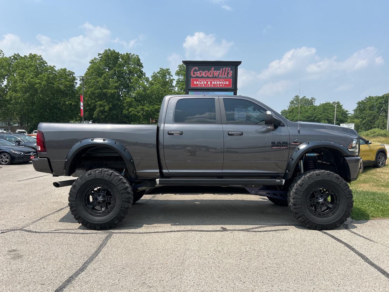 2018 RAM 2500 LARAMIE, DIESEL, CLEAN CARFAX, REMOTE START! - Photo #5