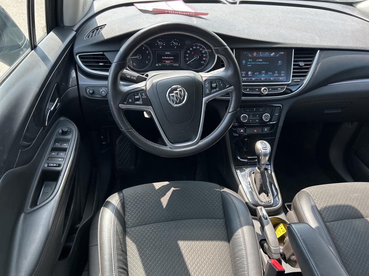 2017 Buick Encore PREFERRED, CLEAN CARFAX, POWER SEATS, AWD! - Photo #13