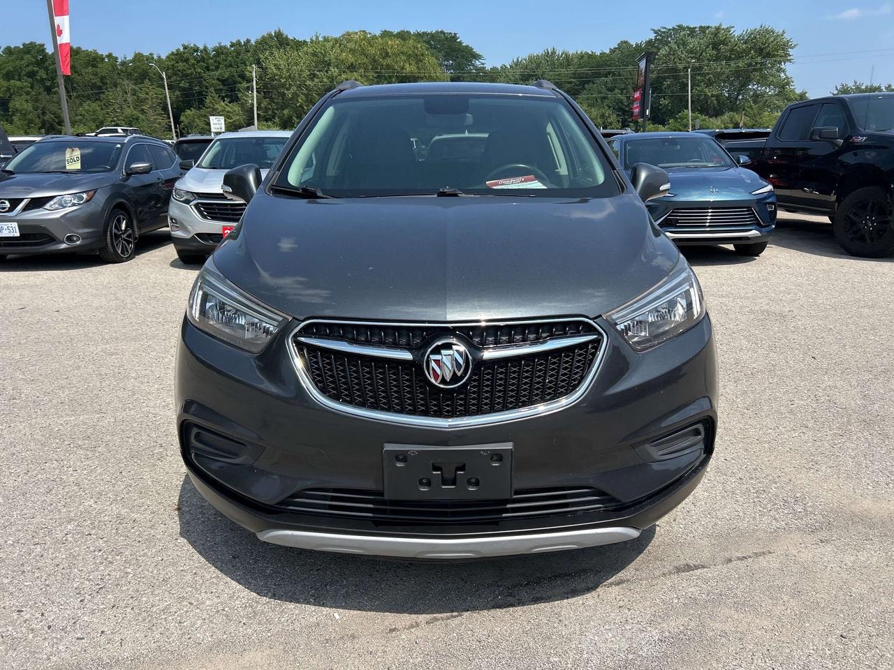 2017 Buick Encore PREFERRED, CLEAN CARFAX, POWER SEATS, AWD! - Photo #3