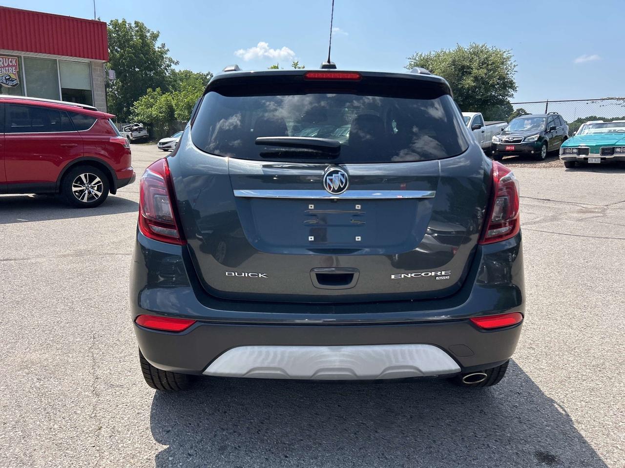 2017 Buick Encore PREFERRED, CLEAN CARFAX, POWER SEATS, AWD! - Photo #7