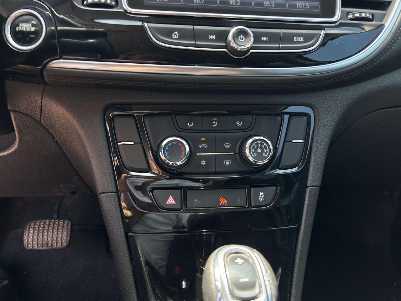 2017 Buick Encore PREFERRED, CLEAN CARFAX, POWER SEATS, AWD! - Photo #19