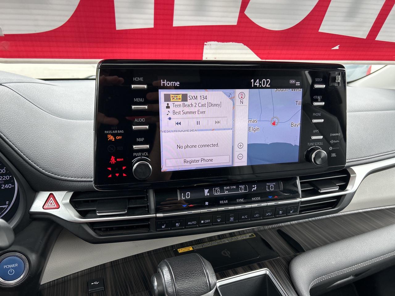 2021 Toyota Sienna LIMITED, HYBRID, CLEAN CARFAX, HEATED LEATHER - Photo #20