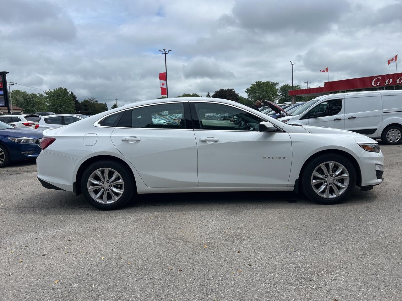 2020 Chevrolet Malibu LT, CLEAN CARFAX, HEATED SEATS, REMOTE START! - Photo #5