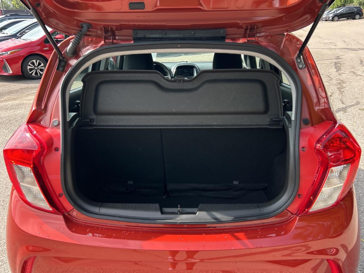 2021 Chevrolet Spark 1LT, ONLY 14 000 KMS, BACK UP CAMERA, SIRIUS RADIO - Photo #21