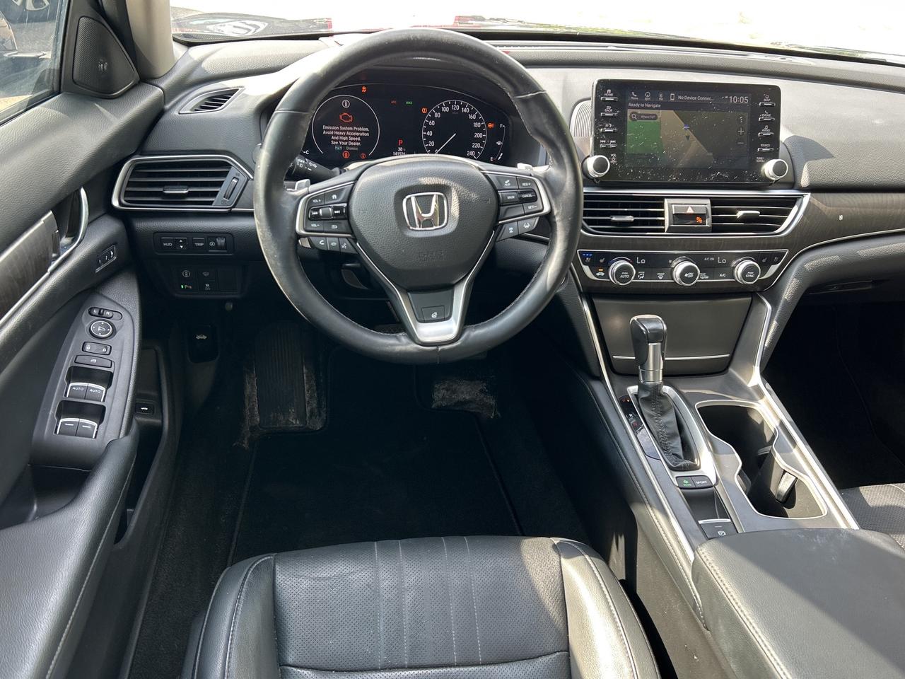 2018 Honda Accord Sedan TOURING, HEATED/ COOLED LEATHER, REMOTE START! Photo