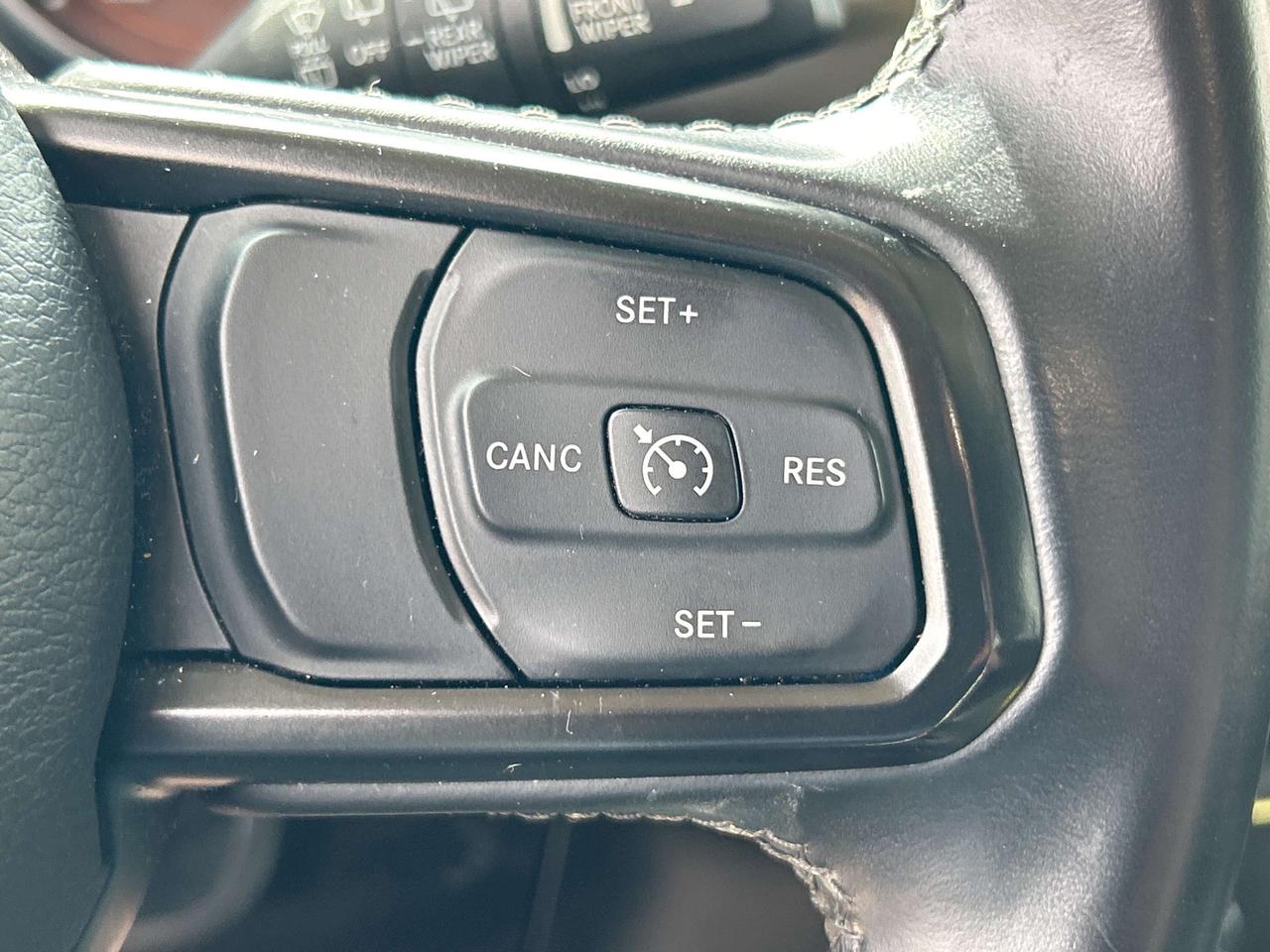 2021 Jeep Wrangler UNLIMITED SPORT, CLEAN CARFAX, DUAL TOPS, A/C! - Photo #18