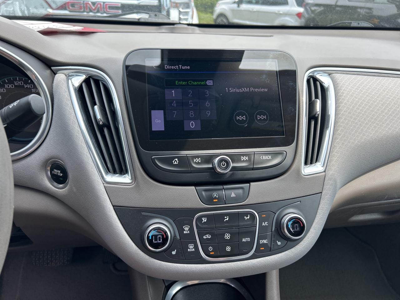 2020 Chevrolet Malibu LT, CLEAN CARFAX, REMOTE START, HEATED SEATS! - Photo #16