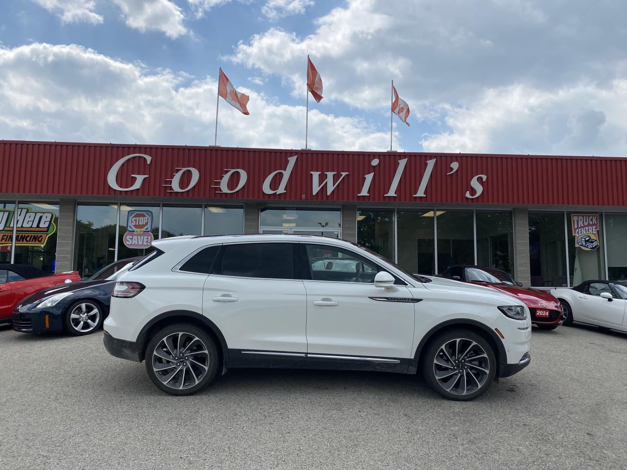 Used 2021 Lincoln Nautilus RESERVE, REMOTE START, SUNROOF, LEATHER! for sale in London, ON