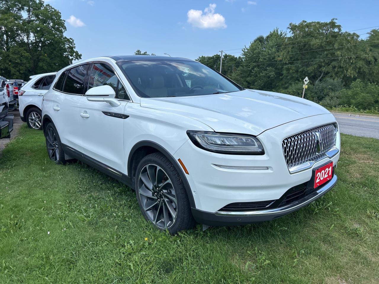2021 Lincoln Nautilus RESERVE, REMOTE START, SUNROOF, LEATHER! - Photo #4