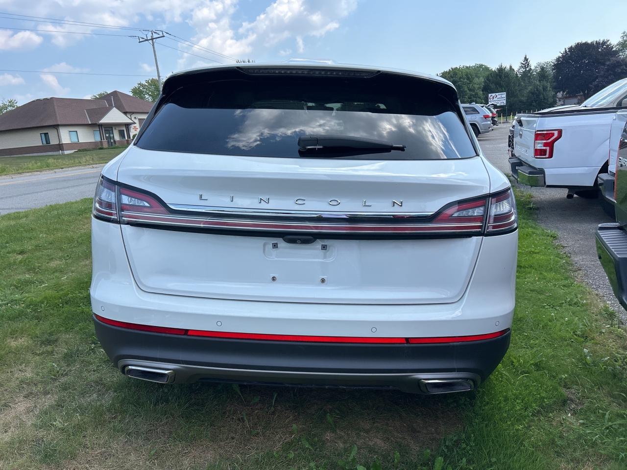 2021 Lincoln Nautilus RESERVE, REMOTE START, SUNROOF, LEATHER! - Photo #7