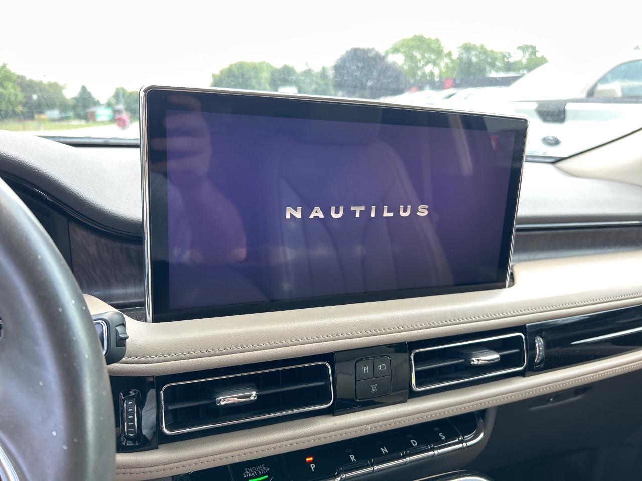 2021 Lincoln Nautilus RESERVE, REMOTE START, SUNROOF, LEATHER! - Photo #18