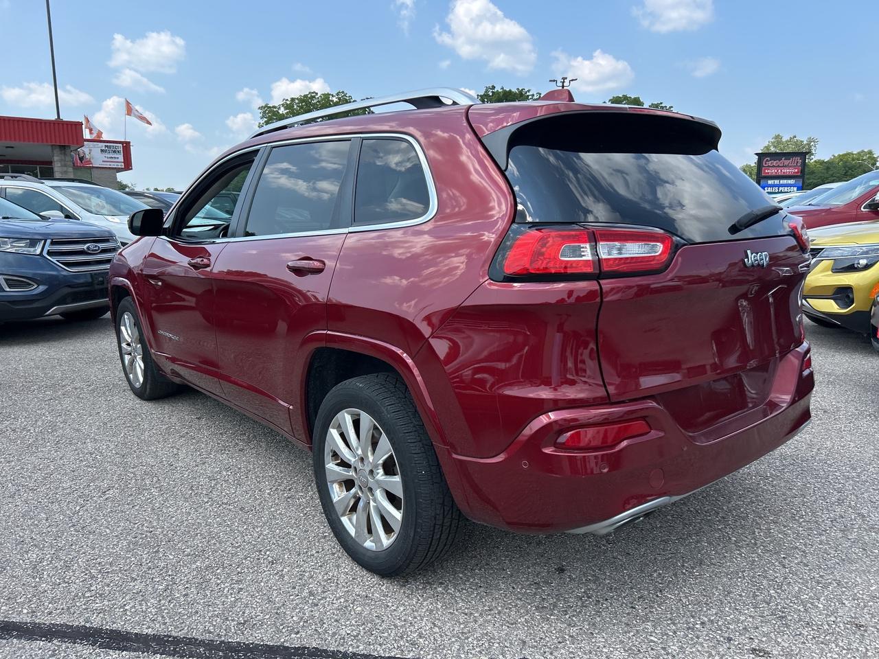 2016 Jeep Cherokee OVERLAND EDITION, HEATED/ COOLED LEATHER SEATS! - Photo #8