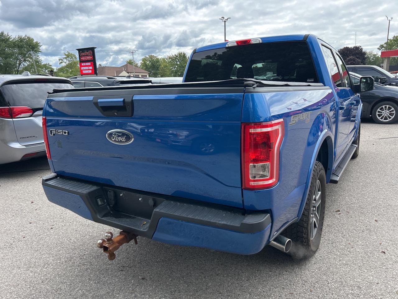 2016 Ford F-150 XLT SPORT, CLEAN CARFAX, POWER PEDALS, BACK UP CAM - Photo #6
