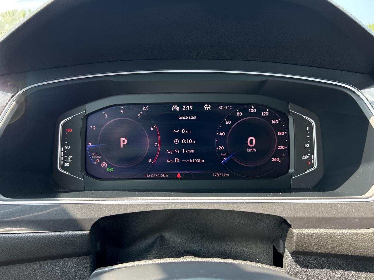 2022 Volkswagen Tiguan SE, LEATHER, CLEAN CARFAX, BACK UP CAMERA! - Photo #17