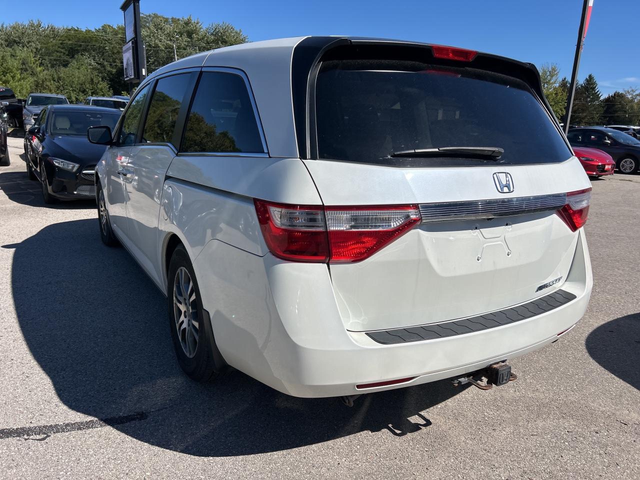 2013 Honda Odyssey EX, HEATED SEATS, CLEAN CARFAX! - Photo #8