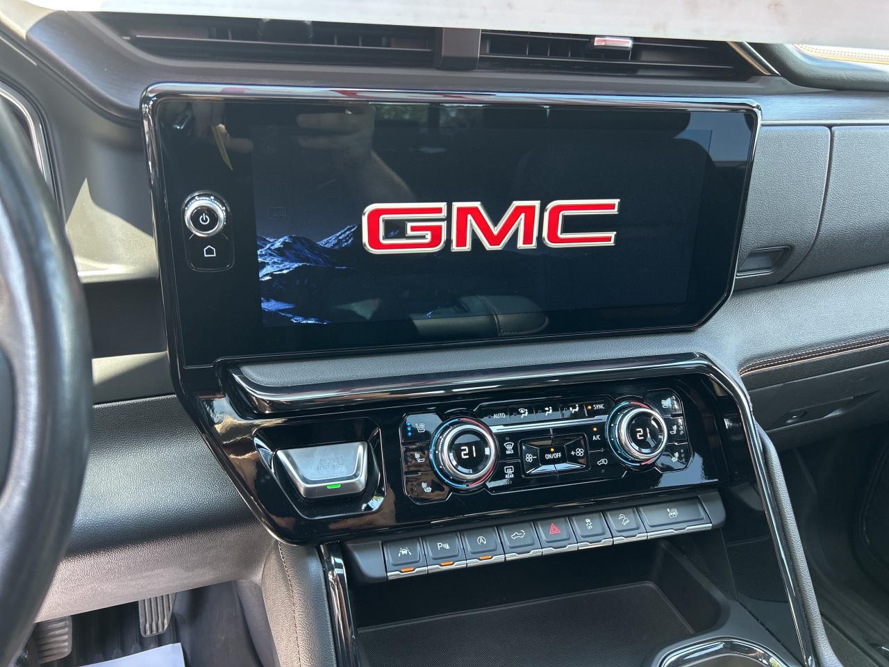2022 GMC Sierra 1500 AT4, DURAMAX DIESEL, CLEAN CARFAX, REMOTE START! - Photo #18