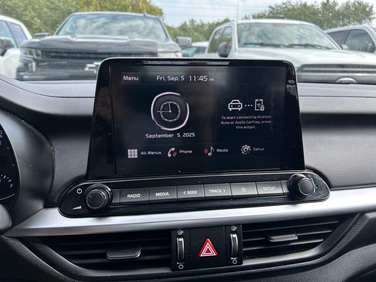 2023 Kia Forte EX, AUTO, 31 000 KMS, HEATED SEATS, SUNROOF! Photo