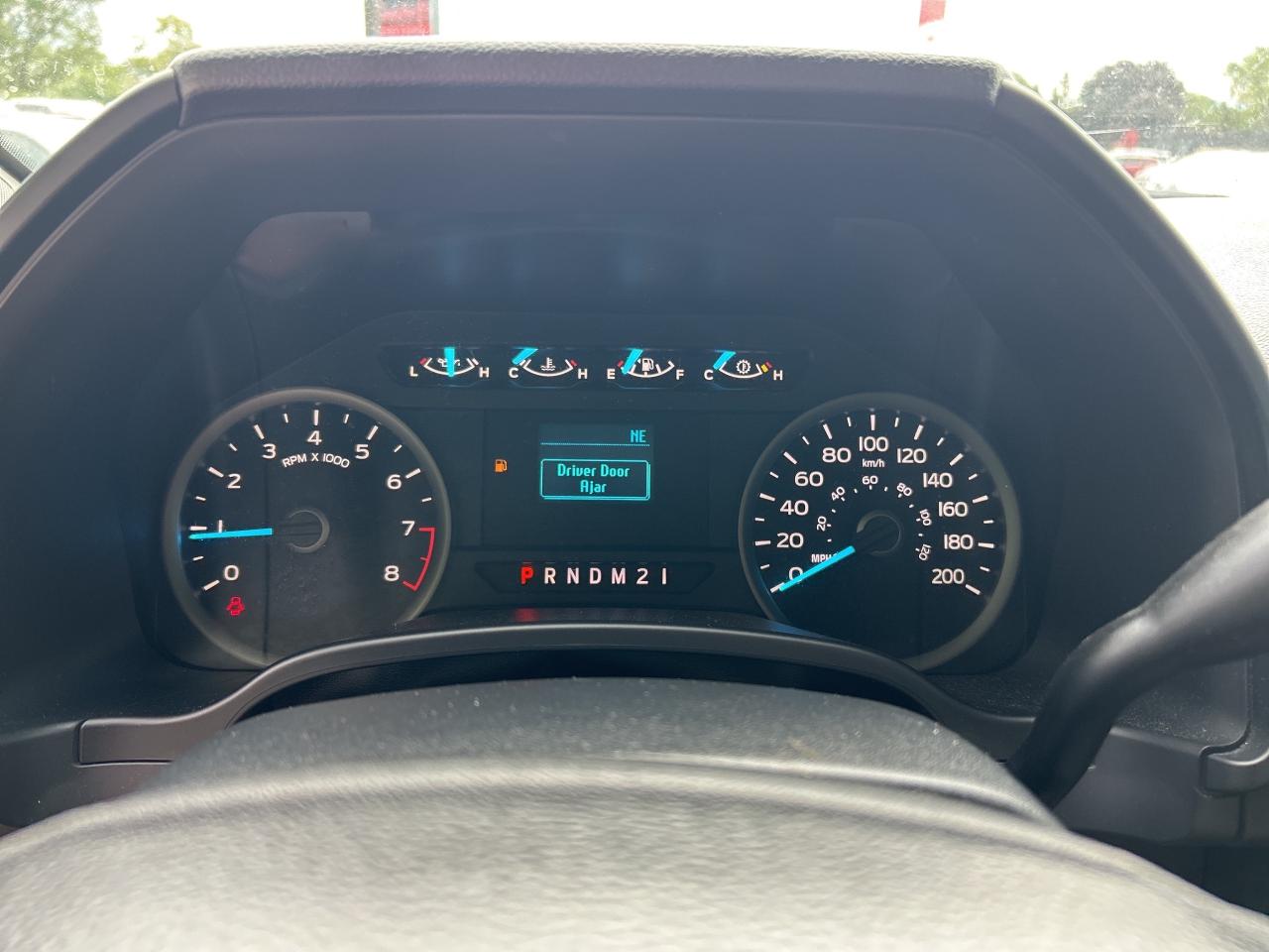 2019 Ford F-150 XLT, RWD, REG CAB, LONG BOX, CLEAN CARFAX! - Photo #15