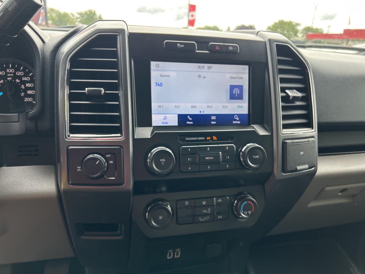 2019 Ford F-150 XLT, RWD, REG CAB, LONG BOX, CLEAN CARFAX! - Photo #16