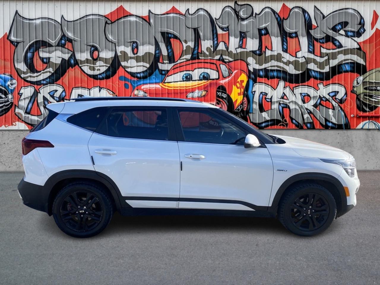 Used 2021 Kia Seltos EX, HEATED LEATHER, SUNROOF, HEATED STEERING WHEEL for sale in London, ON