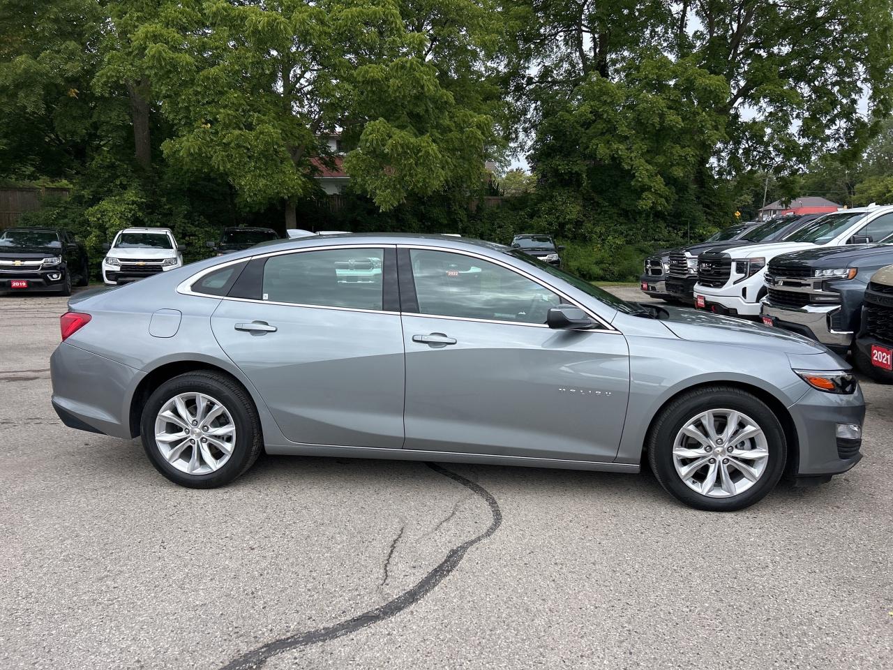 2024 Chevrolet Malibu LT, HEATED SEATS, REMOTE START, BACK UP CAMERA! - Photo #5