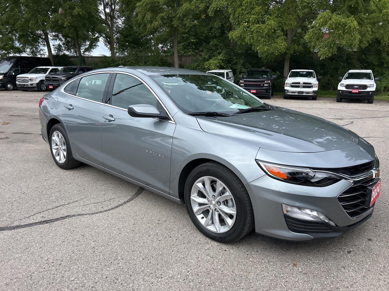 2024 Chevrolet Malibu LT, HEATED SEATS, REMOTE START, BACK UP CAMERA! - Photo #4