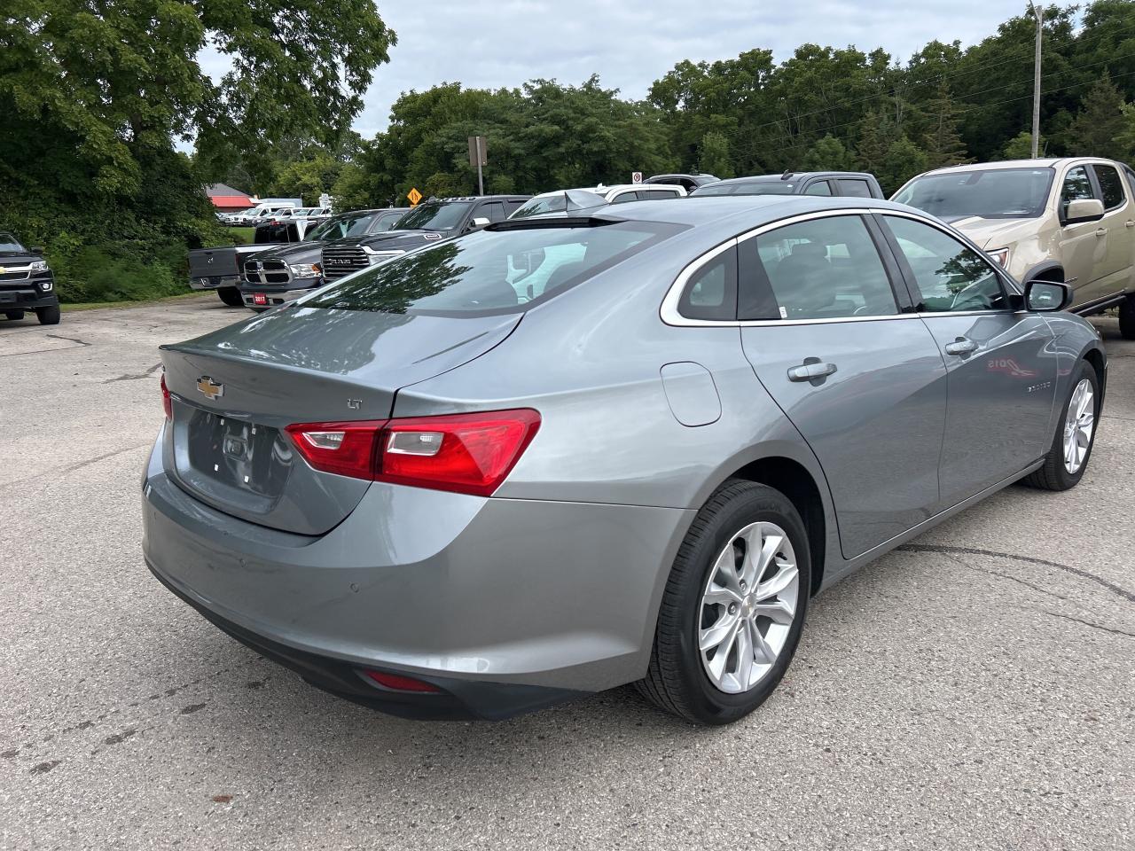 2024 Chevrolet Malibu LT, HEATED SEATS, REMOTE START, BACK UP CAMERA! - Photo #6