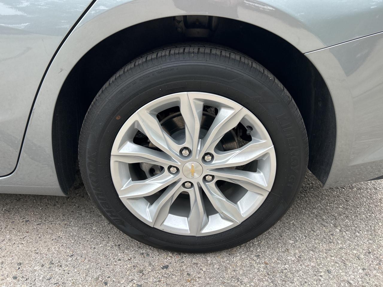 2024 Chevrolet Malibu LT, HEATED SEATS, REMOTE START, BACK UP CAMERA! - Photo #10