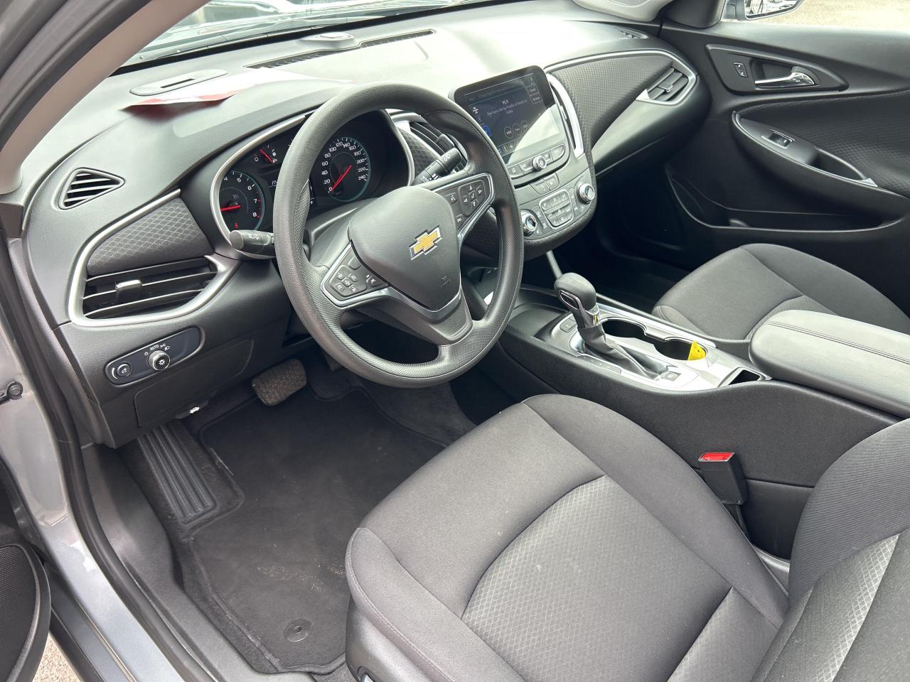 2024 Chevrolet Malibu LT, HEATED SEATS, REMOTE START, BACK UP CAMERA! - Photo #14