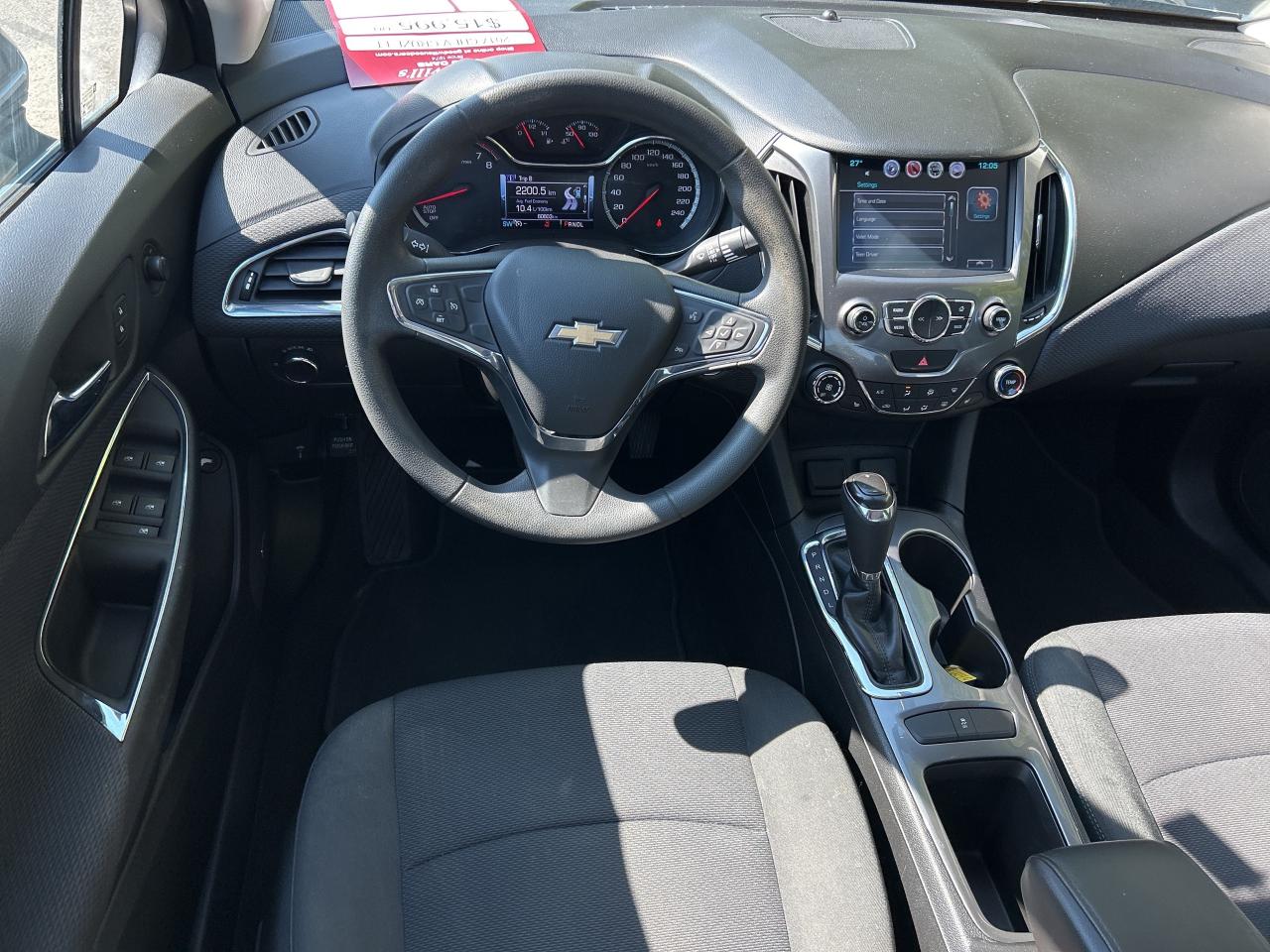 2017 Chevrolet Cruze LT, CLEAN CARFAX, SUNROOF, LOW KMS! - Photo #13