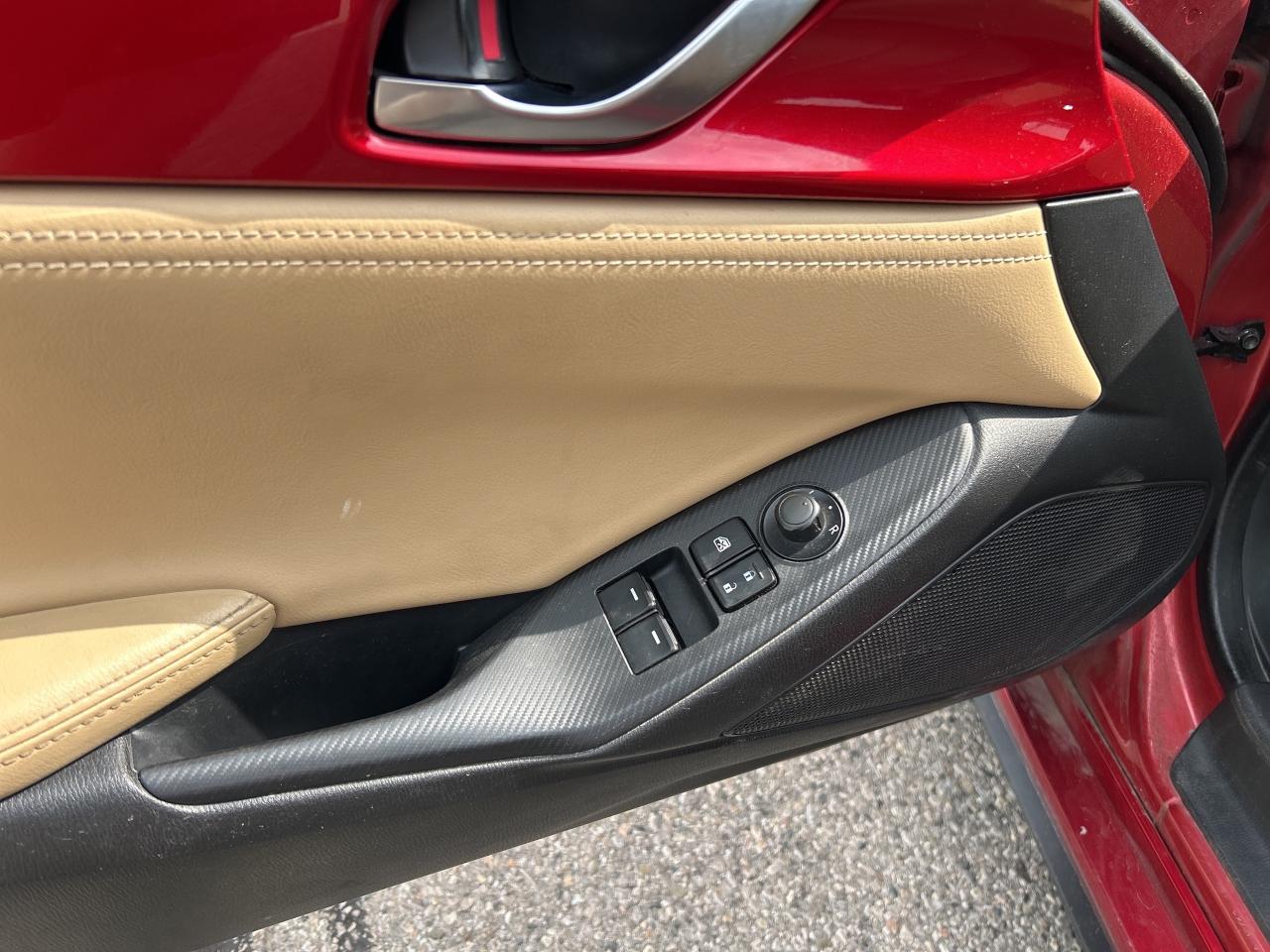 2016 Mazda Miata MX-5 GT, AUTO, CLEAN CARFAX, LEATHER, CONVERTIBLE! - Photo #12