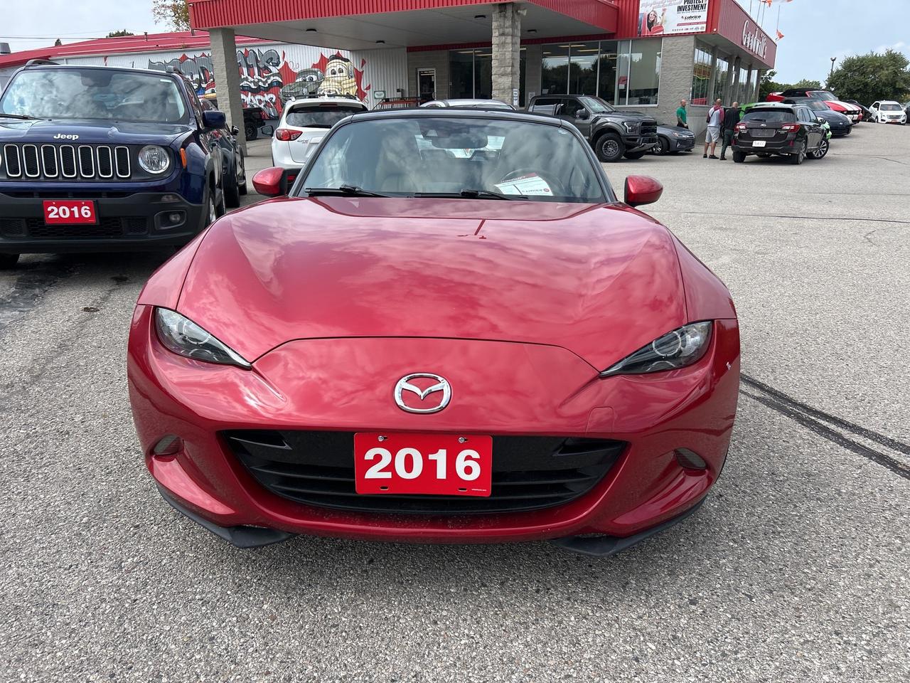 2016 Mazda Miata MX-5 GT, AUTO, CLEAN CARFAX, LEATHER, CONVERTIBLE! Photo