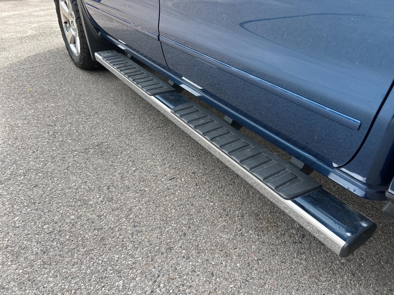 2017 Chevrolet Silverado 1500 LT, CLEAN CARFAX, HEATED LEATHER, REMOTE START! - Photo #11