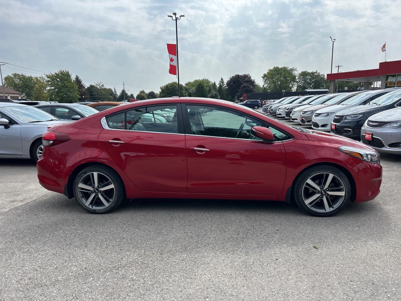 2017 Kia Forte SX, CLEAN CARFAX, SUNROOF, HEATED LEATHER! - Photo #5