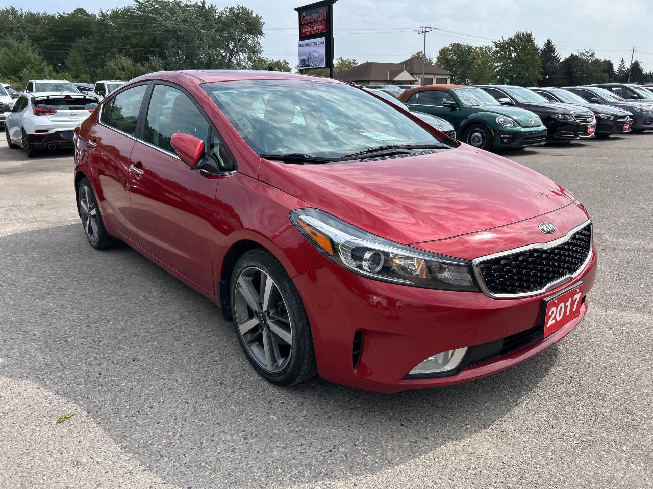 2017 Kia Forte SX, CLEAN CARFAX, SUNROOF, HEATED LEATHER! - Photo #4