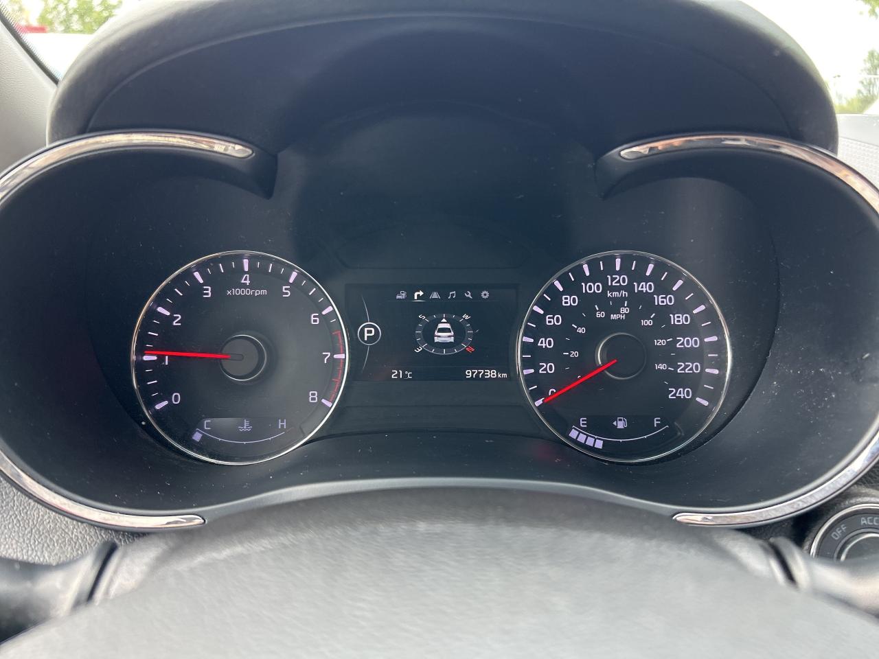 2017 Kia Forte SX, CLEAN CARFAX, SUNROOF, HEATED LEATHER! - Photo #19