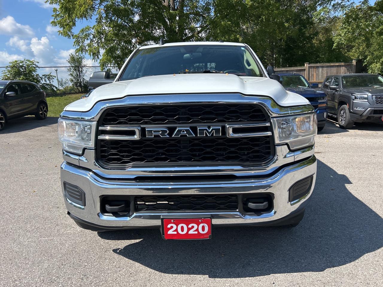 2020 RAM 3500 TRADESMAN, CLEAN CARFAX, ELECTRIC BRAKE CONTROL! - Photo #3