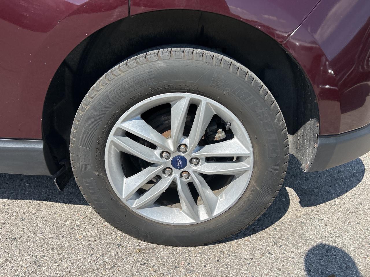 2018 Ford Edge SEL, CLEAN CARFAX, AWD, HEATED SEATS & WHEEL! - Photo #10