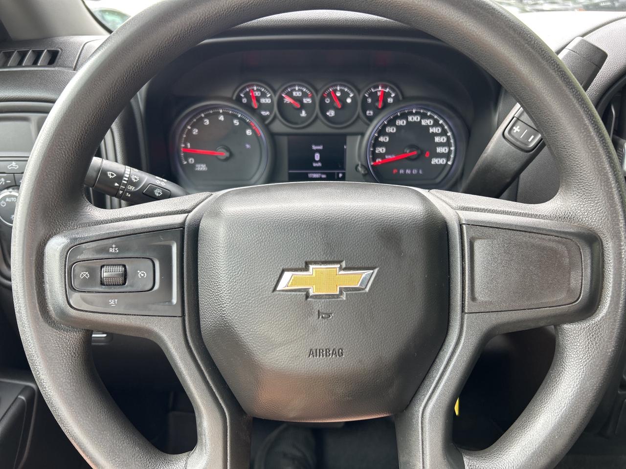 2022 Chevrolet Silverado 2500 HD WORK TRUCK, CLEAN CARFAX, RWD, LONG BOX! - Photo #18