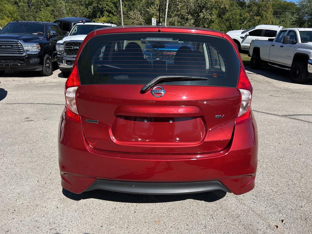 2019 Nissan Versa Note SV, HATCH BACK, GOOD MILEAGE, HEATED SEATS! Photo