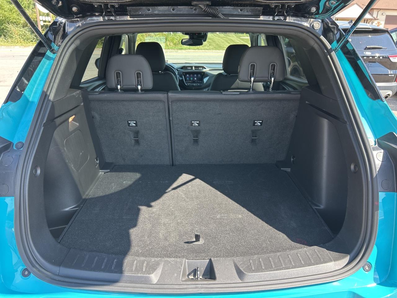 2022 Chevrolet TrailBlazer RS, CLEAN CARFAX, REMOTE START, AWD! - Photo #11