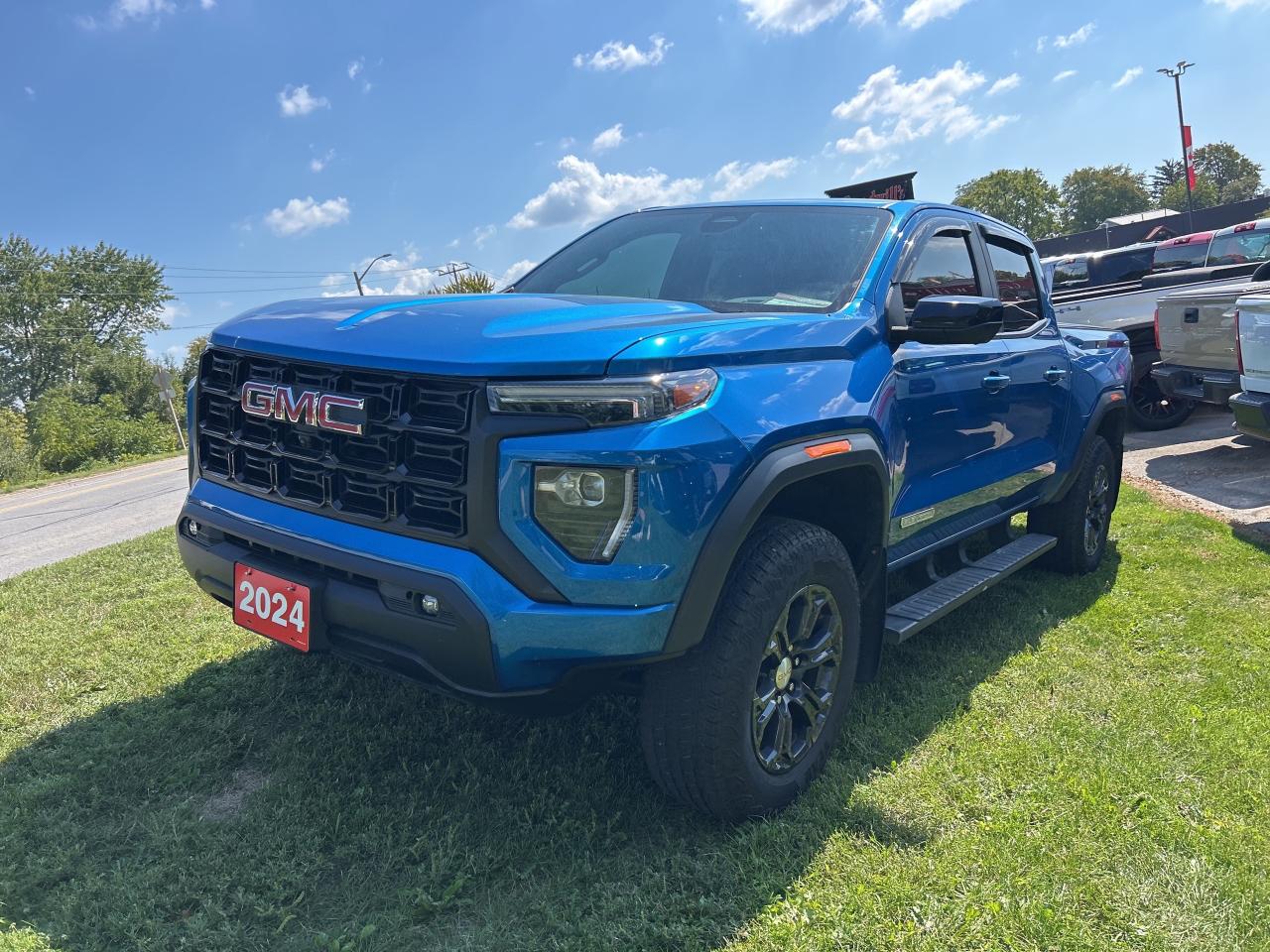 2024 GMC Canyon ELEVATION, REMOTE START, HEATED LEATHER! - Photo #2