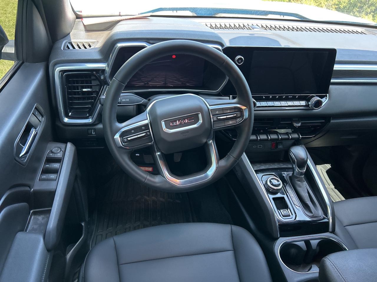 2024 GMC Canyon ELEVATION, REMOTE START, HEATED LEATHER! - Photo #12