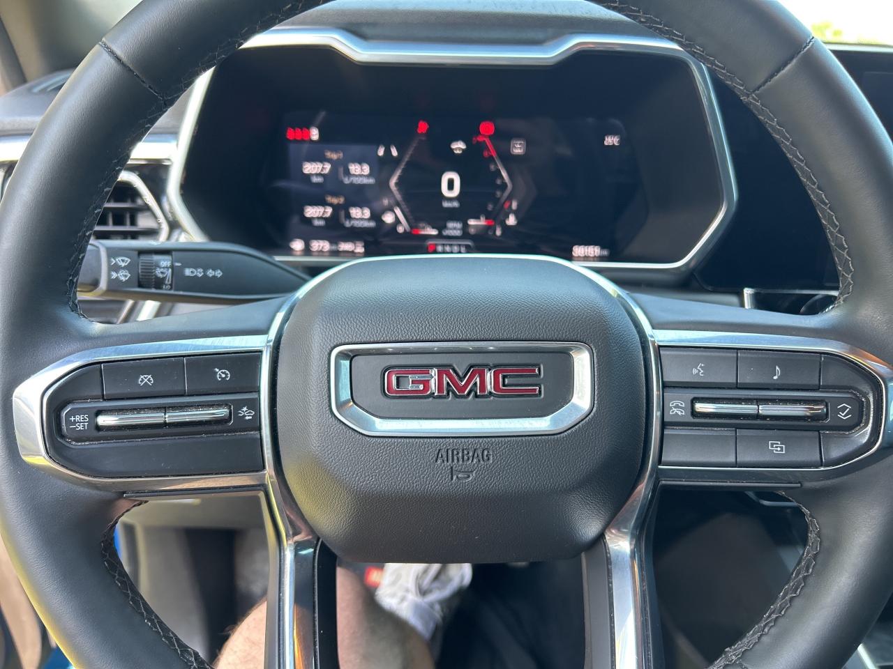 2024 GMC Canyon ELEVATION, REMOTE START, HEATED LEATHER! - Photo #16