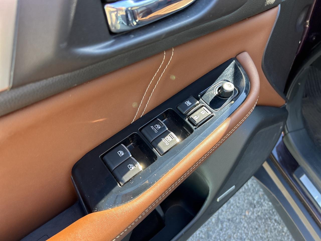 2017 Subaru Outback 3.6R TOURING, CLEAN CARFAX, HEATED LEATHER! - Photo #16